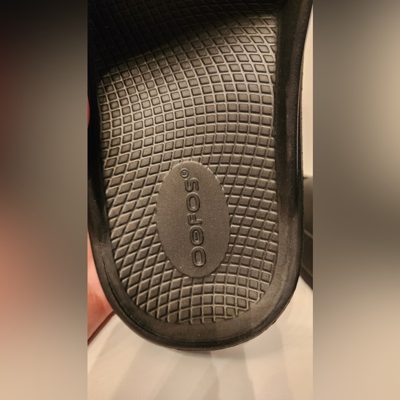 OOFOS Men’s & Women’s OOAHH Sport Slide Unisex  Sandals M-9/W-11 & M-6/W-8 Black - Picture 13 of 14